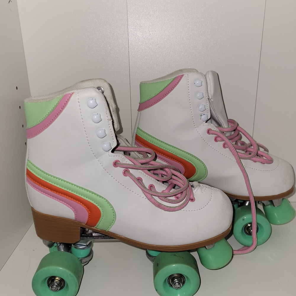 Colorful Women's Roller Skates
